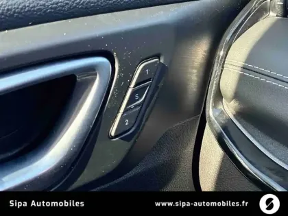 Photo 16 Jeep Compass  1.5 Turbo T4 130 ch BVR7 e-Hybrid