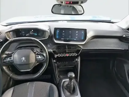 Photo 7 Peugeot 2008  PureTech 130 S&S BVM6