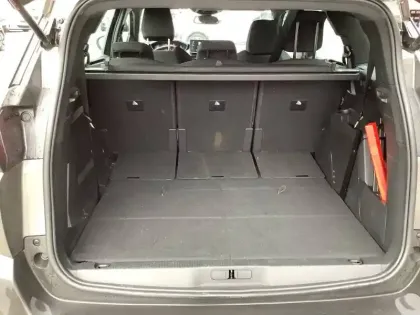 Photo 5 Peugeot 5008  PureTech 130ch S&S EAT8