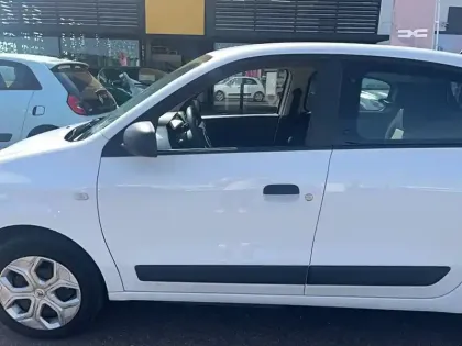 Photo 9 Renault Twingo  III E-Tech