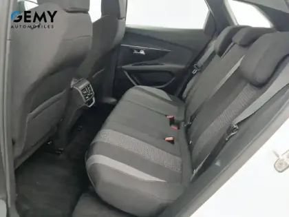 Photo 12 Peugeot 3008  BlueHDi 130ch S&S EAT8