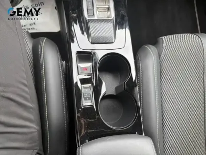 Photo 19 Peugeot 2008  Hybrid 145 e-DCS6