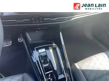 Photo 12 Volkswagen Golf  1.5 eTSI EVO2 150 DSG7