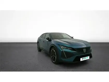 Photo 46 Peugeot 408  Hybrid 145 e-DCS6
