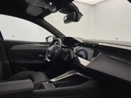 Photo 60 Peugeot 408  Hybrid 145 e-DCS6