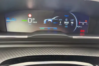 Photo 15 Peugeot 508  SW Hybrid 225 e-EAT8