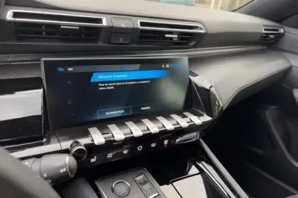 Photo 16 Peugeot 508  SW Hybrid 225 e-EAT8