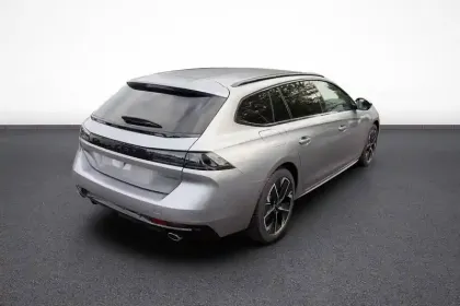 Photo 5 Peugeot 508  SW Hybrid 225 e-EAT8