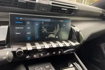 Photo 27 Peugeot 508  SW Hybrid 225 e-EAT8
