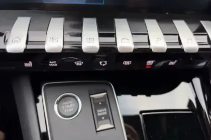 Photo 23 Peugeot 508  SW Hybrid 225 e-EAT8