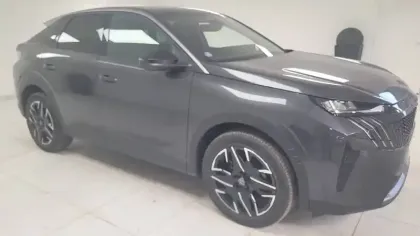 Photo 8 Peugeot 3008  Hybrid 145 e-DCS6