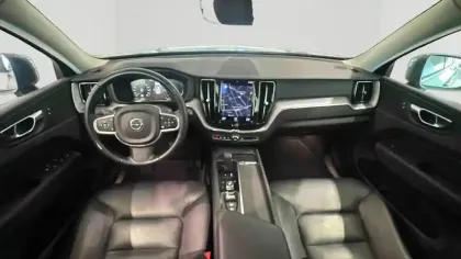 Photo 6 Volvo XC60  T6 Recharge AWD 253 ch + 87 ch Geartronic 8