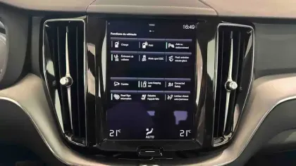 Photo 9 Volvo XC60  T6 Recharge AWD 253 ch + 87 ch Geartronic 8