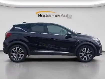 Photo 19 Renault Captur  TCe 155 EDC FAP