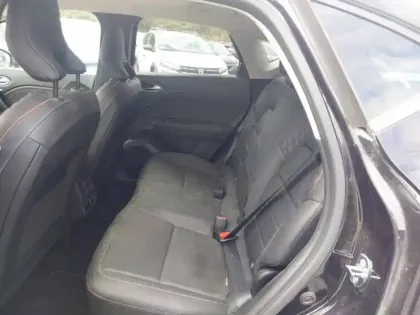 Photo 28 Renault Captur  TCe 155 EDC FAP