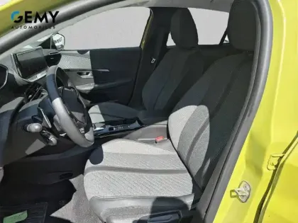 Photo 8 Peugeot 208  Hybrid 100 e-DCS6