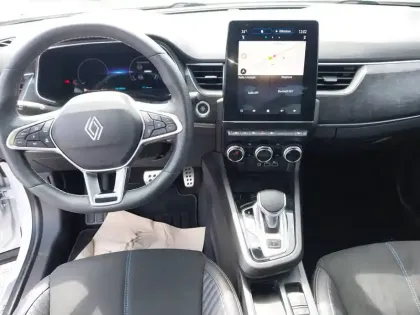 Photo 10 Renault Arkana  E-Tech full hybrid 145 GSR2