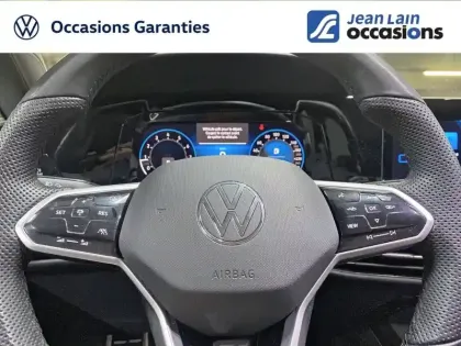 Photo 16 Volkswagen Golf  1.5 eTSI OPF 150 DSG7
