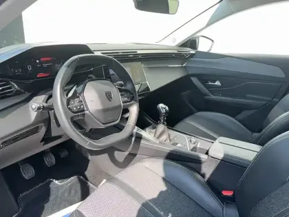 Photo 6 Peugeot 308  PureTech 130ch S&S BVM6