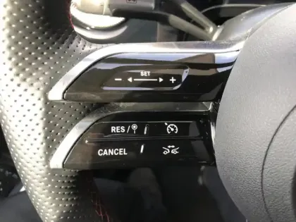 Photo 16 Mercedes CLA  250+ avec technologie EQ L