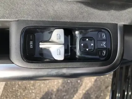 Photo 17 Mercedes CLA  250+ avec technologie EQ L
