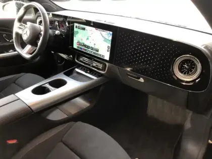 Photo 9 Mercedes CLA  250+ avec technologie EQ L