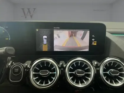 Photo 12 Mercedes EQA 250+ AMG Line