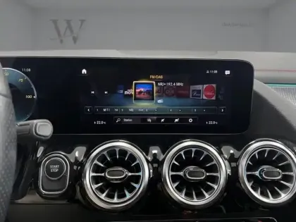 Photo 16 Mercedes EQA 250+ AMG Line