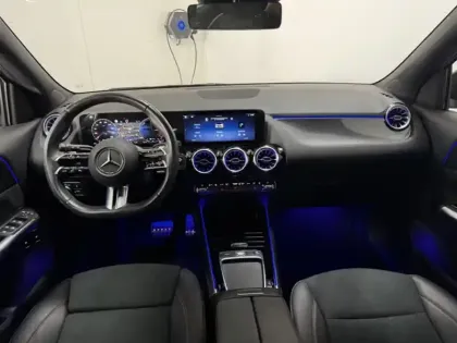 Photo 10 Mercedes GLA 250 e Hybrid EQ AMG Line