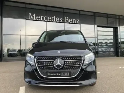 Photo 7 Mercedes CLA V 300 d AVANTGARDE Extra long 