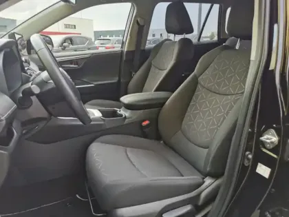 Photo 12 Toyota Rav4 Hybrid 2WD Dynamic 2.5 VVT-iE 