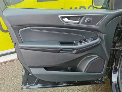 Photo 12 Ford Edge Titanium 4x4 2.0 TDCI 180 ch B