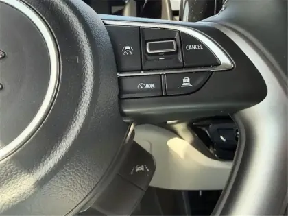 Photo 16 Suzuki Swift 1.2 DUALJET HYBRID AUTO