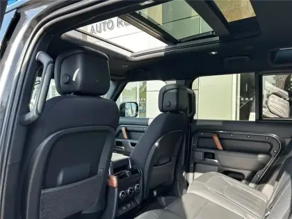 Photo 28 Land rover Defender 110 P400E PHEV BVA8 X-DYNAMIC