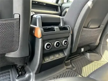 Photo 24 Land rover Defender 110 P400E PHEV BVA8 X-DYNAMIC