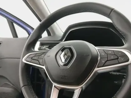 Photo 29 Renault Captur  1.6 E-Tech hybride 145ch Techno Fast Track
