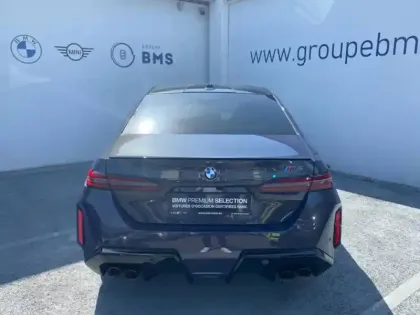 Photo 3 BMW Serie 5 M5 4.4 V8 PHEV 727ch (585+197)