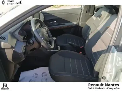 Photo 10 Dacia Sandero  1.0 TCe 90ch Stepway Confort