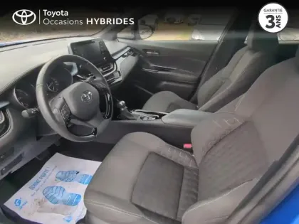 Photo 10 Toyota C-HR  2.0 Hybride 184ch Design E-CVT