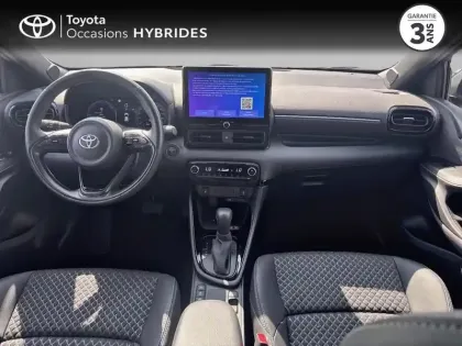 Photo 7 Toyota Yaris  116h Collection 5p MC24