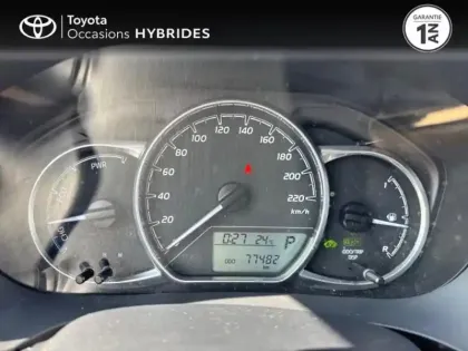 Photo 13 Toyota Yaris  100h France Business 5p RC18