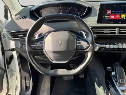 Photo 11 Peugeot 3008  1.2 PureTech 130ch S&S Allure