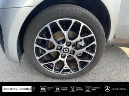 Photo 14 Smart Fortwo  Coupe EQ 82ch prime