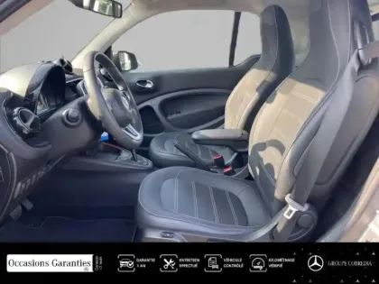Photo 5 Smart Fortwo  Coupe EQ 82ch prime