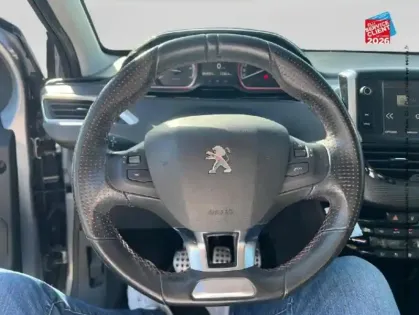 Photo 11 Peugeot 2008  1.2 PureTech 130ch E6.c GT Line S&S