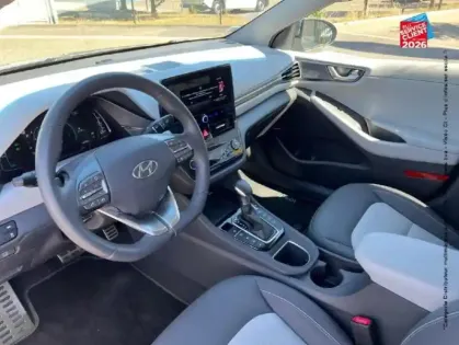 Photo 14 Hyundai Ioniq  Hybrid 141ch Executive