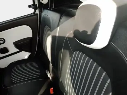 Photo 26 Renault Twingo  E-Tech Electric Intens R80 Achat Intégral - 21MY
