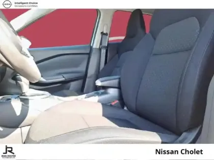 Photo 2 Nissan Juke  1.6 Hybrid 143ch Business Edition 2025