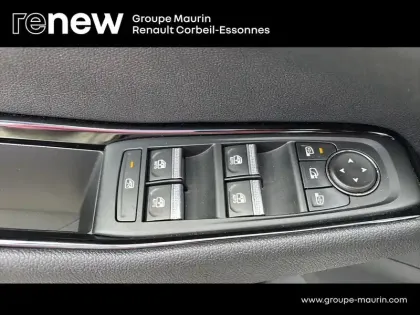 Photo 15 Renault Austral  1.2 E-Tech full hybrid 200ch Iconic