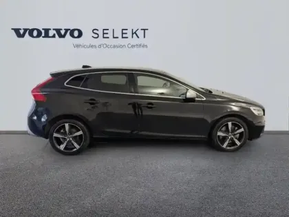 Photo 6 Volvo V40  T2 122ch R-Design Geartronic